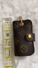 Load image into Gallery viewer, Keyfob case
